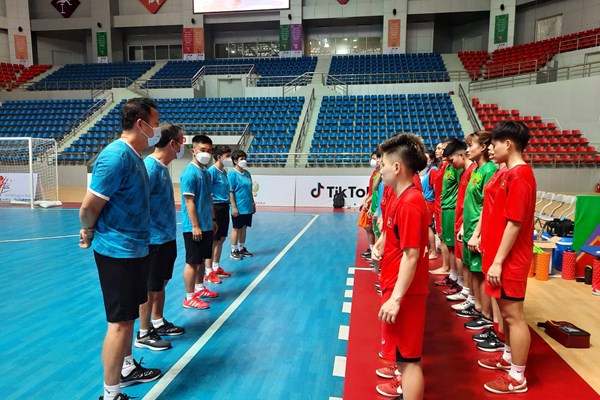 Tuyển Futsal nữ Việt Nam chốt danh sách 16 cầu thủ dự SEA Games 31 - Anh 1