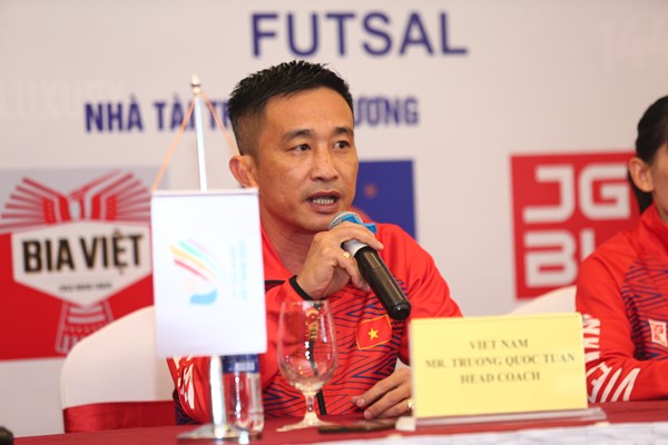 Tuyển Futsal nữ Việt Nam đặt mục tiêu giành HCV SEA Games 31 - Anh 1