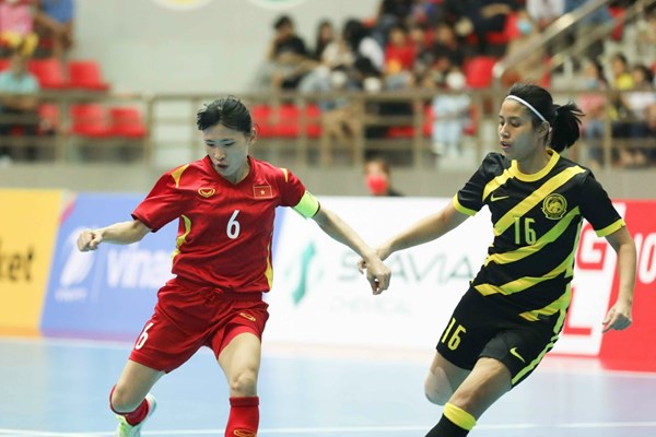Tuyển Futsal nữ Việt Nam đang trên đường hướng đến tấm HCV SEA Games 31 - Anh 3