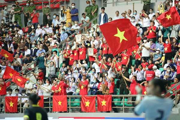 Tuyển Futsal nữ Việt Nam đang trên đường hướng đến tấm HCV SEA Games 31 - Anh 1