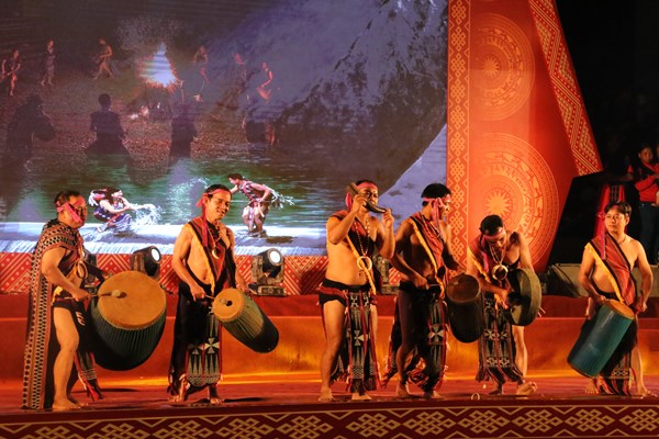 Khai mạc Ngày hội văn hóa, thể thao và du lịch các dân tộc miền núi tỉnh Thừa Thiên Huế - Anh 2