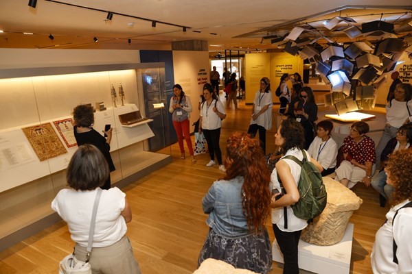 Các bảo tàng tại Israel “thích ứng linh hoạt” - Anh 1