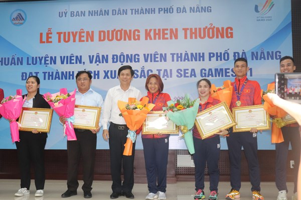 Đà Nẵng: Khen thưởng HLV, VĐV đạt thành tích xuất sắc tại SEA Games 31 - Anh 4