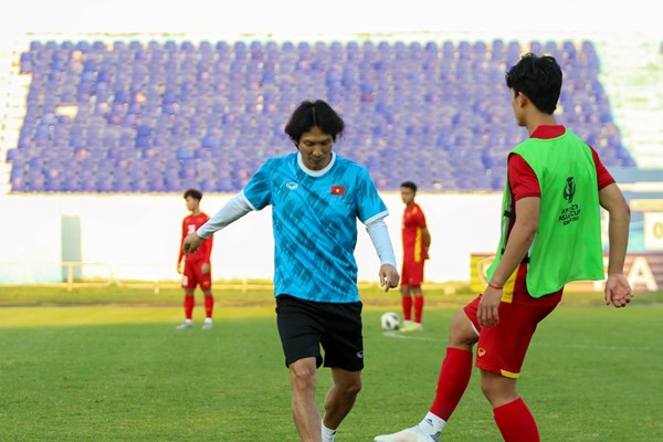 U23 Việt Nam tập buổi đầu tiên tại Uzbekistan, chuẩn bị cho giải châu Á - Anh 1