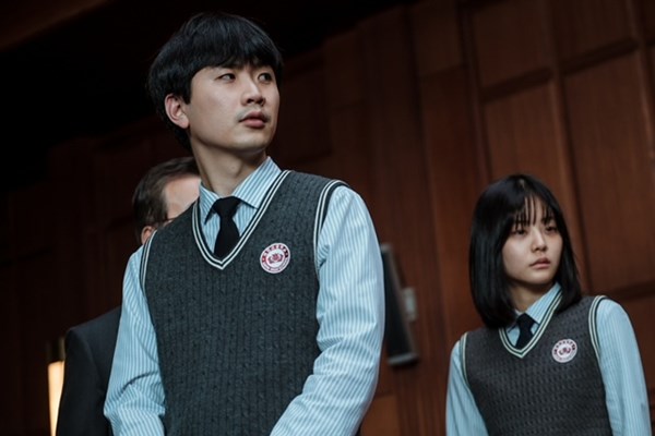 Phim Hàn Quốc gia tăng cảnh báo bạo lực học đường - Anh 1