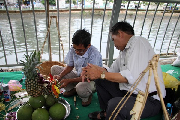 Đông đảo người dân đến với Tuần lễ trái cây “Trên bến, dưới thuyền” - Anh 4