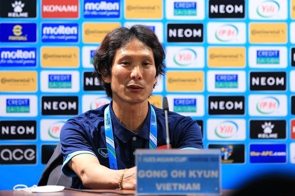 HLV U23 Việt Nam: Tôi muốn đội thắng, chứ không định hòa với U23 Hàn Quốc - Anh 1