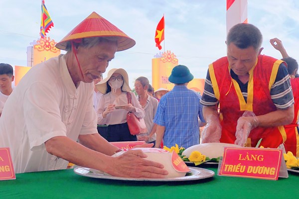 Đặc sắc Lễ hội bánh chưng, bánh giầy ở vùng biển Sầm Sơn - Anh 4