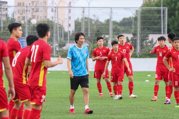 U23 Việt Nam trở lại tập luyện, chuẩn bị cho trận tứ kết với U23 Saudi Arabia - Anh 1