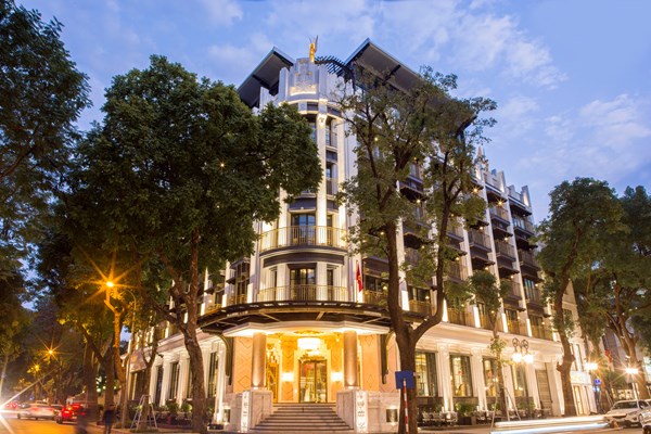 Khám phá độ “sang chảnh” của khách sạn Hà Nội lọt top 100 thế giới - Anh 1