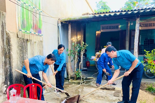 Công đoàn Bộ VHTTDL hỗ trợ xây nhà tình nghĩa tại Đông Hà, Quảng Trị - Anh 2