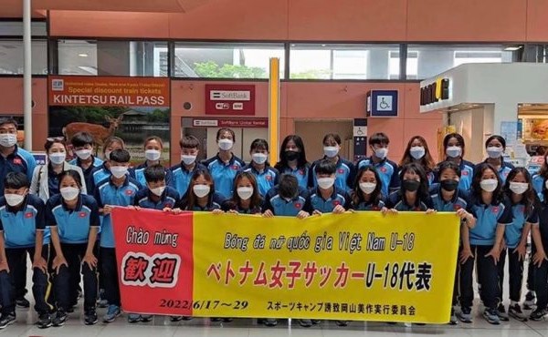 Đội U18 nữ Việt Nam bắt đầu chuyến tập huấn ở Nhật Bản - Anh 2