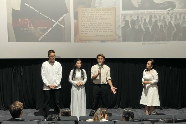 Ra mắt phim “Lưỡi dao” tại Hà Nội nhân Ngày Gia đình Việt Nam - Anh 4