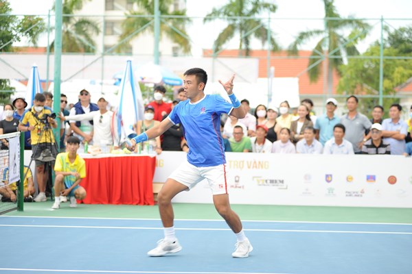 Nhiều tay vợt mạnh góp mặt tại Giải quần vợt tỉnh Quảng Nam mở rộng 2022 - Anh 2
