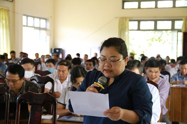 Bộ trưởng Nguyễn Văn Hùng tiếp xúc cử tri tỉnh Kon Tum - Anh 4