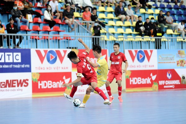 Vòng 7 Giải Futsal VĐQG 2022: Nhà vô địch Thái Sơn Nam vất vả giành 1 điểm - Anh 2