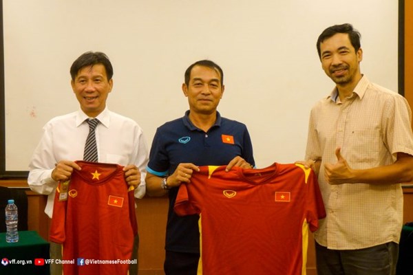 U19 Việt Nam nỗ lực thi đấu tại Giải U19 Đông Nam Á - Anh 2