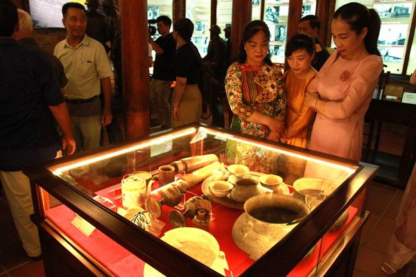 Mở cửa đón khách tham quan Bảo tàng Đại tướng Nguyễn Chí Thanh tại Huế - Anh 2