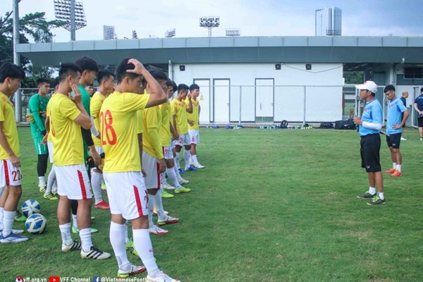 U19 Việt Nam tập hồi phục, chuẩn bị cho trận gặp U19 Philippines - Anh 2