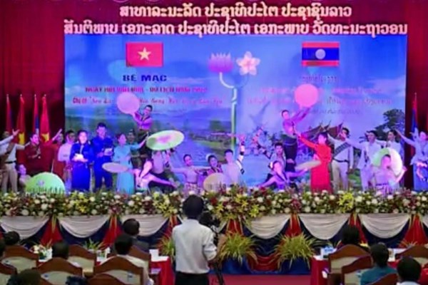 'Sơn La - Luông Pha Băng hội tụ và lan tỏa': Âm vang của tình đoàn kết Việt Nam - Lào - Anh 3