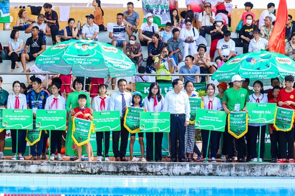 Khai mạc giải Bơi cứu đuối Thanh thiếu nhi toàn quốc “Đường đua xanh” năm 2022 - Anh 1