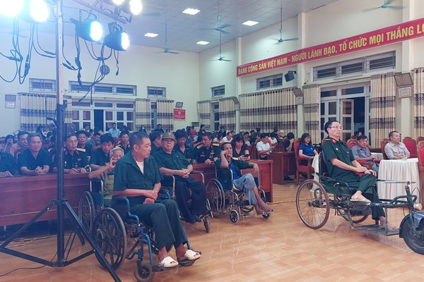 Bộ VHTTDL tri ân các thương binh, bệnh binh và người có công tỉnh Phú Thọ - Anh 4