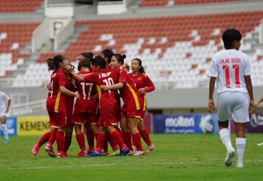 Việt Nam vào chung kết U18 nữ Đông Nam Á - Anh 1