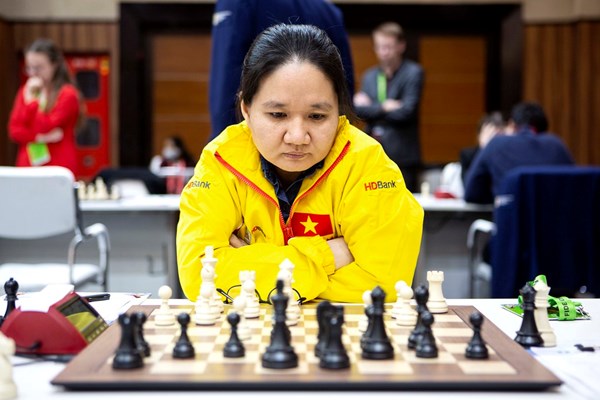 Thắng 5 ván, Việt Nam lọt vào top 10 Olympiad cờ vua - Anh 2
