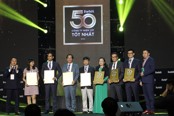 Vinh danh 50 Công ty niêm yết tốt nhất Việt Nam do Tạp chí Forbes Việt Nam bình chọn - Anh 1