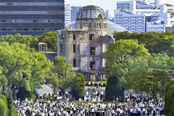 Tưởng niệm 77 năm ngày Mỹ ném bom nguyên tử xuống Hiroshima - Anh 1
