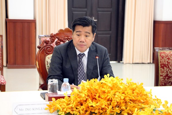 Thứ trưởng Hoàng Đạo Cương hội đàm với lãnh đạo tỉnh Siem Reap - Anh 2