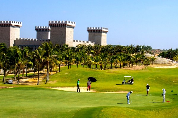 Việt Nam đang được đánh giá là thiên đường golf lý tưởng - Anh 2
