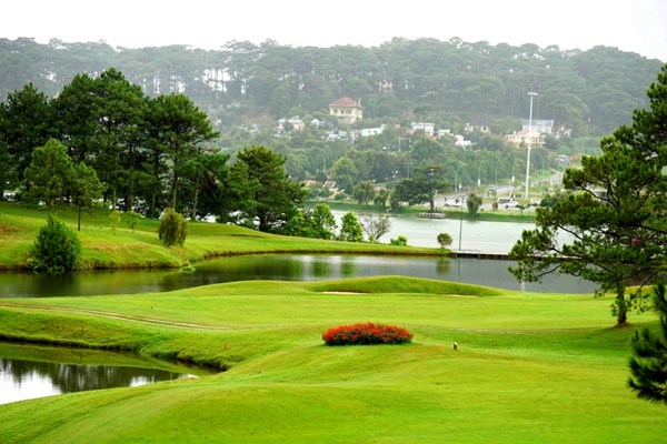 Việt Nam đang được đánh giá là thiên đường golf lý tưởng - Anh 3