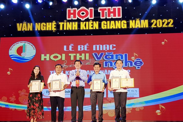 Bế mạc hội thi văn nghệ tỉnh Kiên Giang năm 2022 - Anh 2