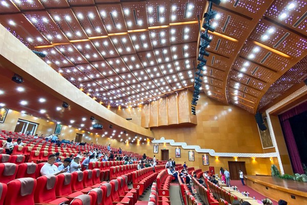 Khai trương nhà hát hiện đại tại khu vực Việt Bắc: Hướng tới những kế hoạch dài hơi để nhà hát 