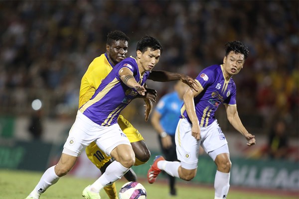 Vòng 15 V.League 2022: Thử thách cho Bình Định - Anh 1