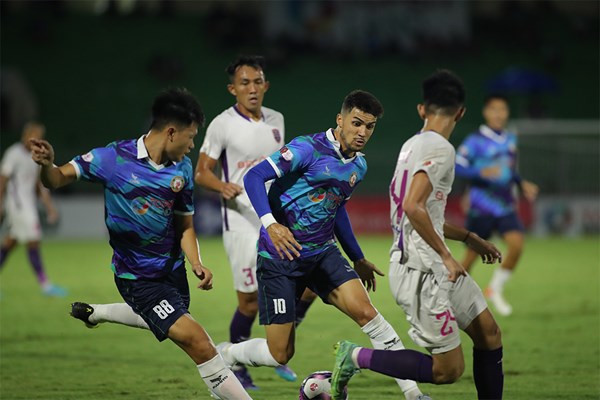 Vòng 15 V.League 2022: Thử thách cho Bình Định - Anh 2