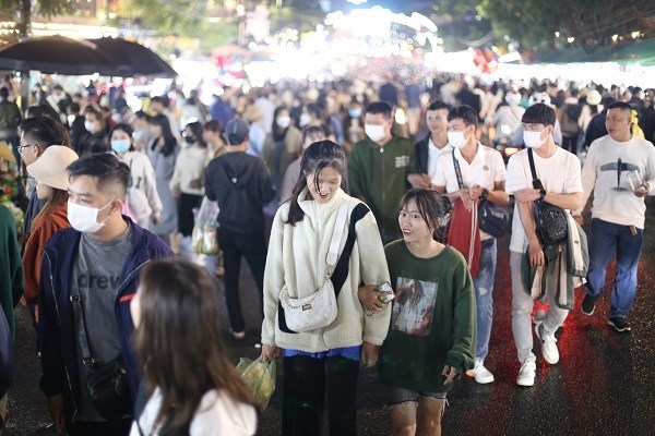 Lâm Đồng đón 85.000 lượt khách du lịch dịp lễ 2.9 - Anh 3