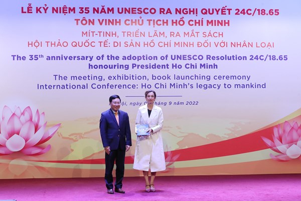 UNESCO tôn vinh Chủ tịch Hồ Chí Minh với những giá trị trường tồn của di sản mà Người để lại cho thế giới - Anh 4
