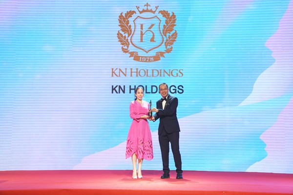 KN Holdings được vinh danh “Nơi làm việc tốt nhất châu Á” năm 2022 - Anh 1