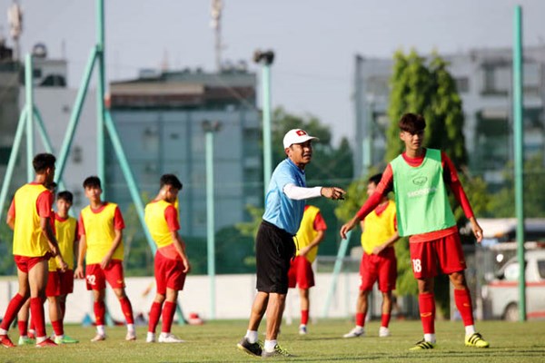 U20 Việt Nam phải luôn thi đấu vì màu cờ sắc áo - Anh 2