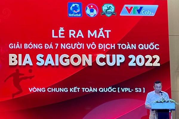Đội vô địch giải bóng đá 7 người toàn quốc có cơ hội thi đấu giao hữu với tuyển Việt Nam - Anh 1