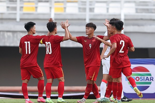 U20 Việt Nam thắng đậm trận ra quân vòng loại U23 châu Á - Anh 2