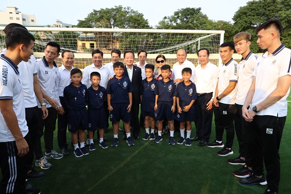 Trung tâm đào tạo bóng đá trẻ tỉnh Bắc Giang: Sẽ là vườn ươm tài năng cho bóng đá Việt Nam - Anh 3
