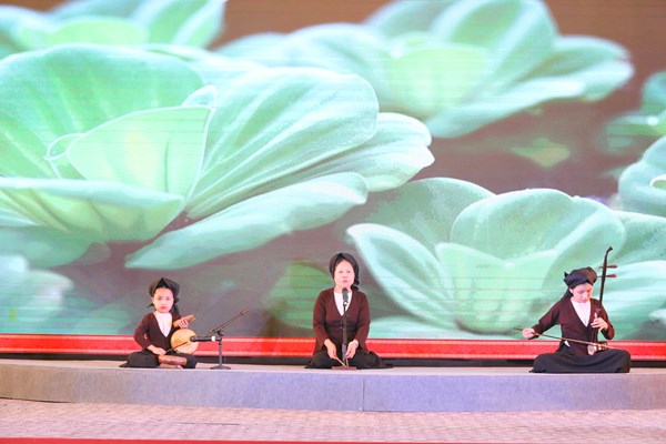 Khai mạc Liên hoan hát Xẩm Ninh Bình mở rộng 2022 - Anh 2