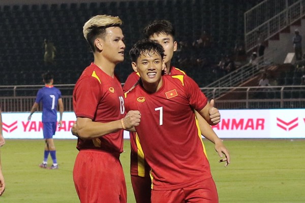 HLV Park Hang-seo hài lòng với chiến thắng của tuyển Việt Nam - Anh 2