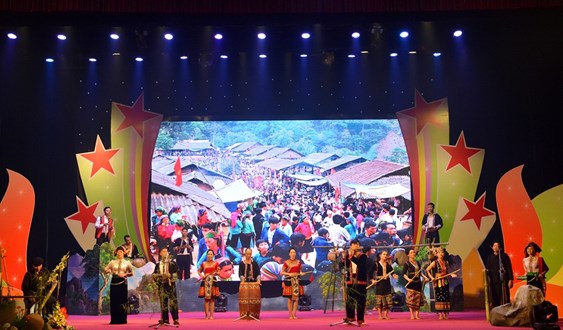 Điện Biên tổ chức hội diễn nghệ thuật Công Nông Binh vào cuối tháng 10 - Anh 1