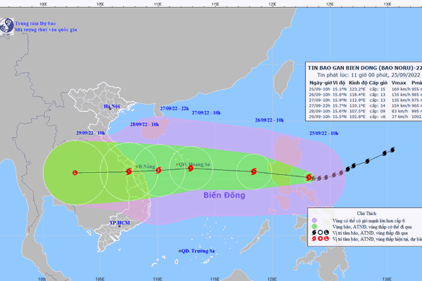 Bão Noru liên tục tăng cấp khi vào Biển Đông, Thanh Hóa đến Quảng Bình mưa to - Anh 1