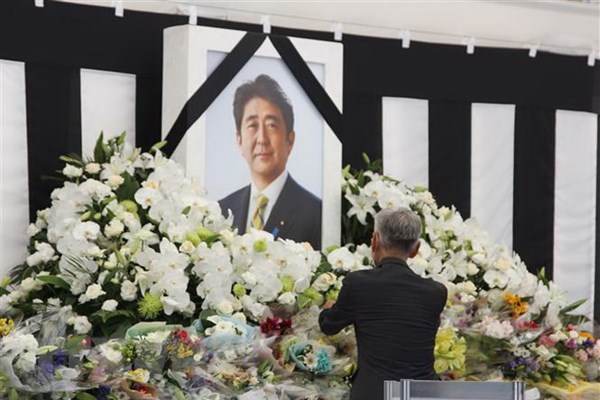 Nhật Bản long trọng tổ chức quốc tang cố Thủ tướng Abe Shinzo - Anh 1