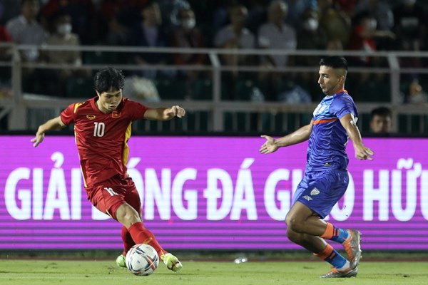 Đánh bại Ấn Độ, tuyển Việt Nam vô địch giải giao hữu quốc tế - Anh 1
